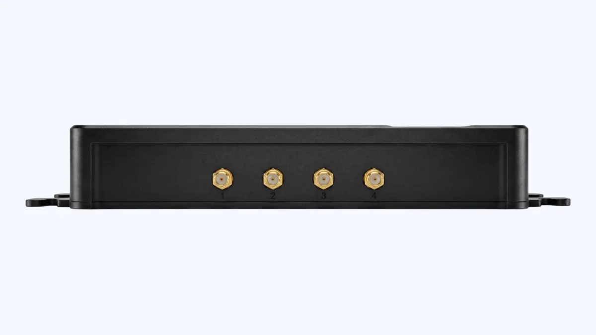 RLF-4P four antenna ports close-up for RF output and antenna configuration