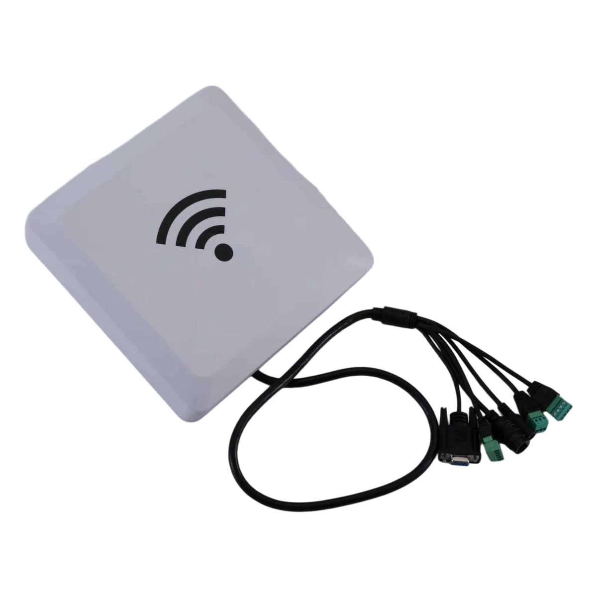 Front view of the Raylink RLI-8dBi integrated UHF RFID reader